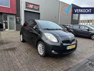 Toyota Yaris VERKOCHT 1.3 VVTi Dynamic Airco NAP Nw APK Goed Onderhouden!