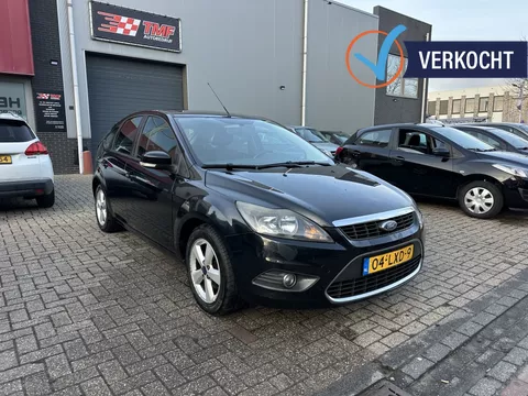 Ford Focus VERKOCHT 1.6 Ghia Airco Nw APK NAP Goed Onderhouden!