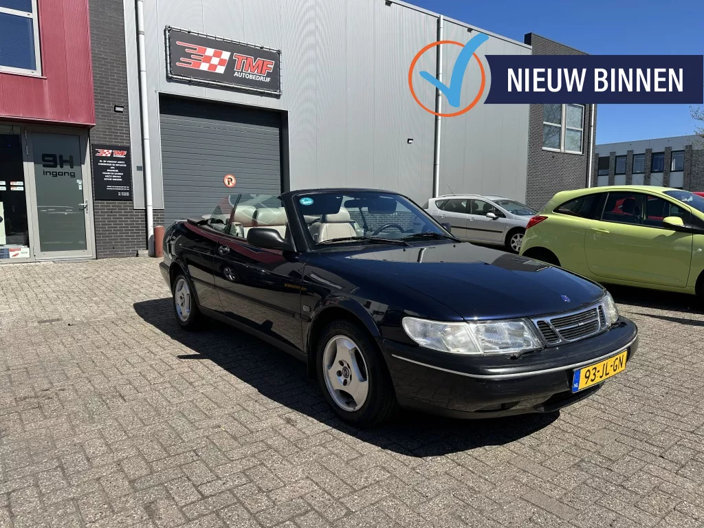 Saab 900 Cabrio 2.3 SE Automaat Nieuw Dak Leder Liefhebbers Auto!