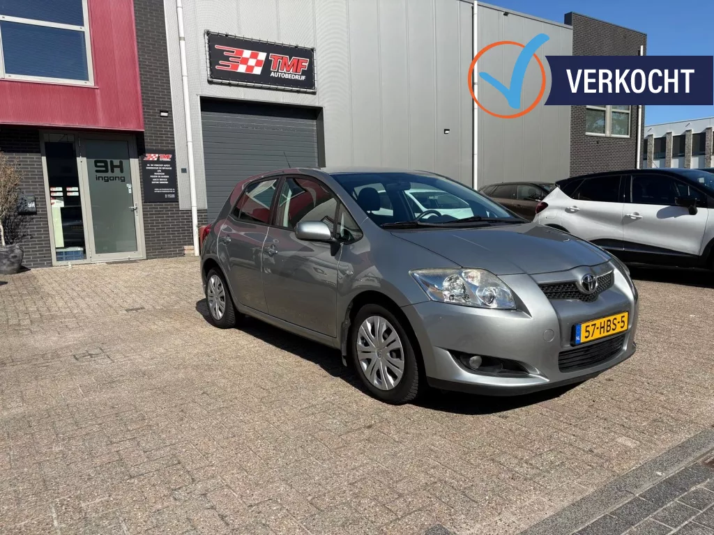 Toyota Auris GERESERVEERD 1.6-16V Dynamic Airco Navi Luxe NAP!