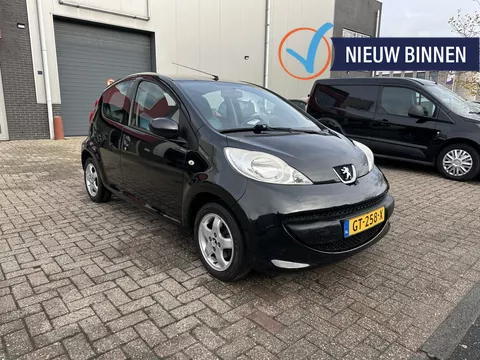 Peugeot 107 1.0-12V XR Airco 5DRS Elek-Pakket!